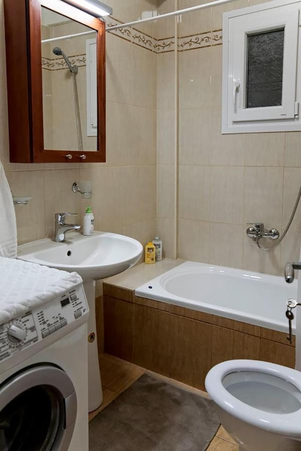 Lemon Beach Front Apartment, Nikiti Exterior foto